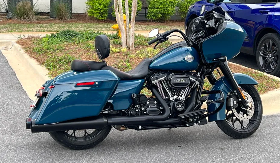 The 2022 Harley-Davidson Road Glide Special model 2022