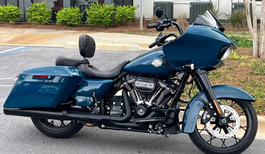 The 2022 Harley-Davidson Road Glide Special model 2022